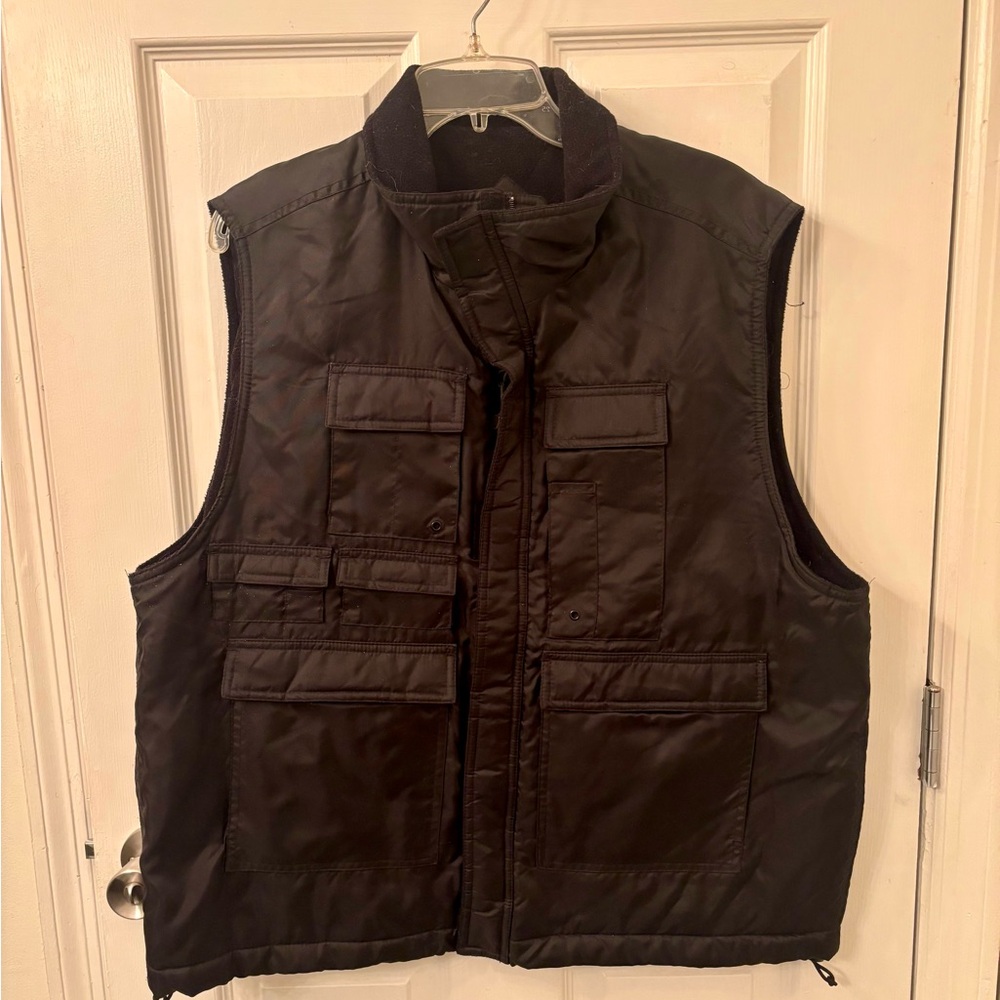 Northwest Black Utility Vest Quilted Sleeveless
